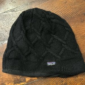 Patagonia women’s vanilla beanie